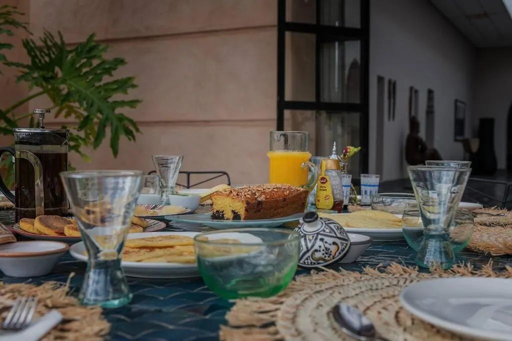 So Le Palais… Make The Planet Chic Again! Villa Marrakesh