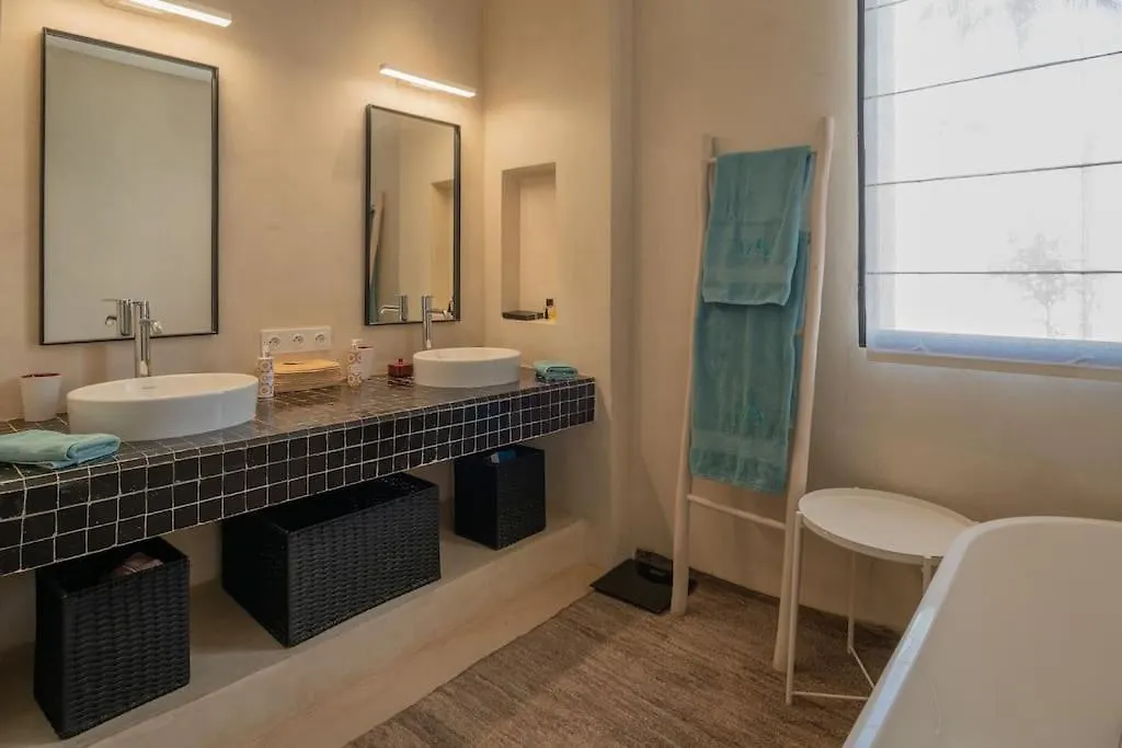 So Le Palais… Make The Planet Chic Again! Villa Marrakesh 0*,